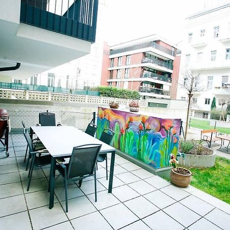 Top Central Apartment On Karlsplatz Vídeň Exteriér fotografie
